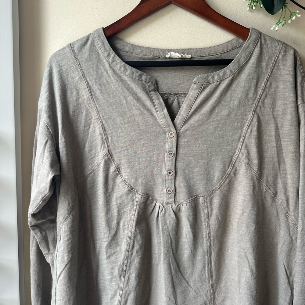 Cotton Bleu Blouse - Picture 2 of 7